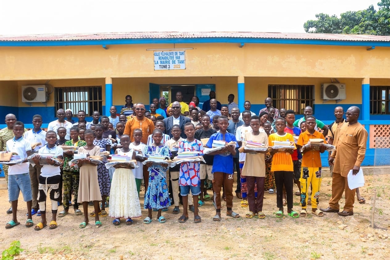 Savanes : Tône 3 récompense ses meilleurs élèves du CEPD